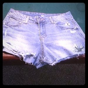 Almost Famous Shorts